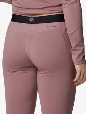 NWOT Columbia Women’s Midweight Stretch Baselayer Tight Long Johns Medium Pink